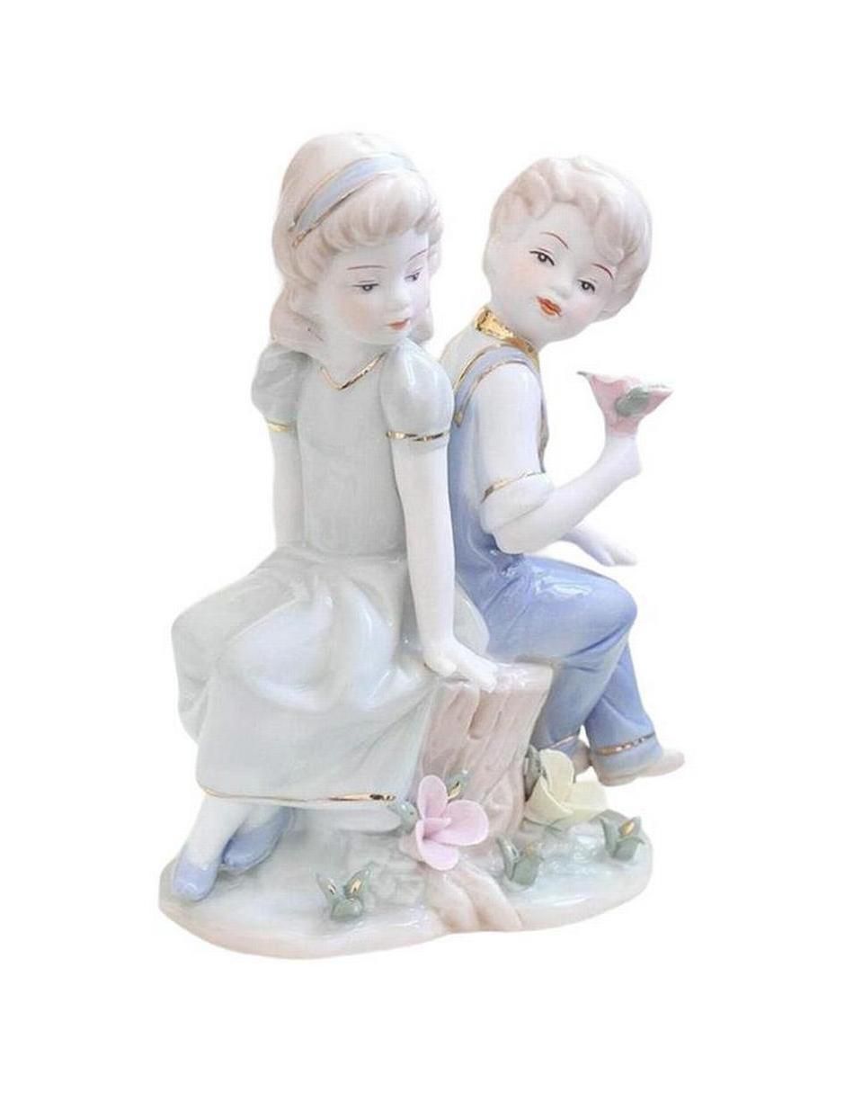 Figura de niña de porcelana 1