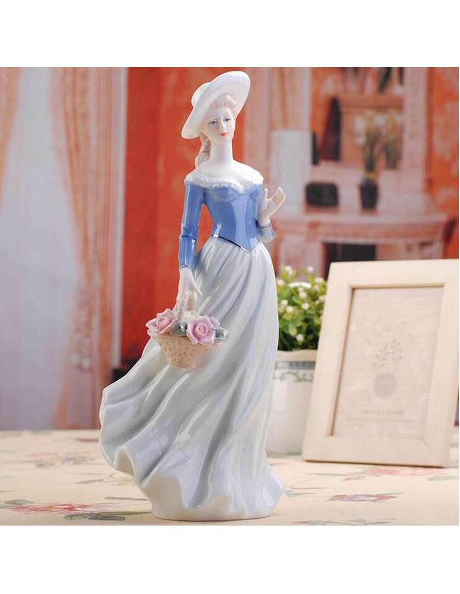 Figura decorativa de mujer de porcelana 4