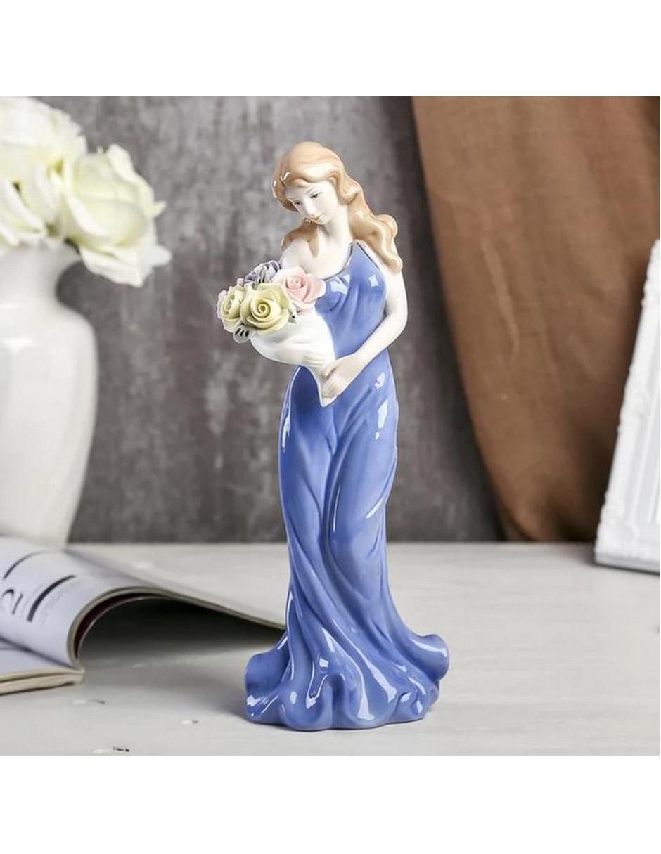 Figura de mujer Universal de porcelana 3