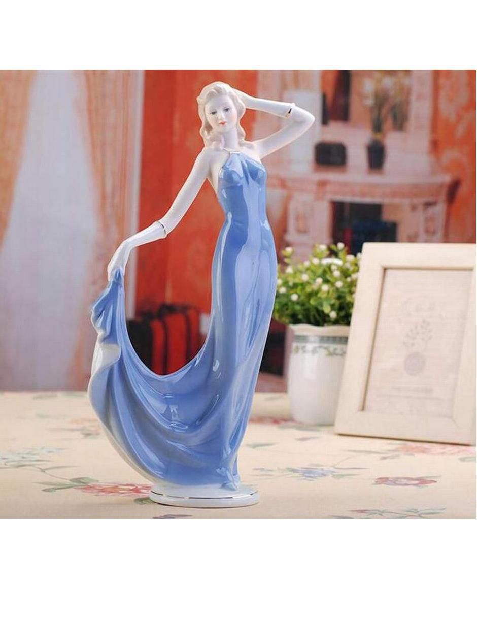 Figura de mujer Universal de porcelana 2