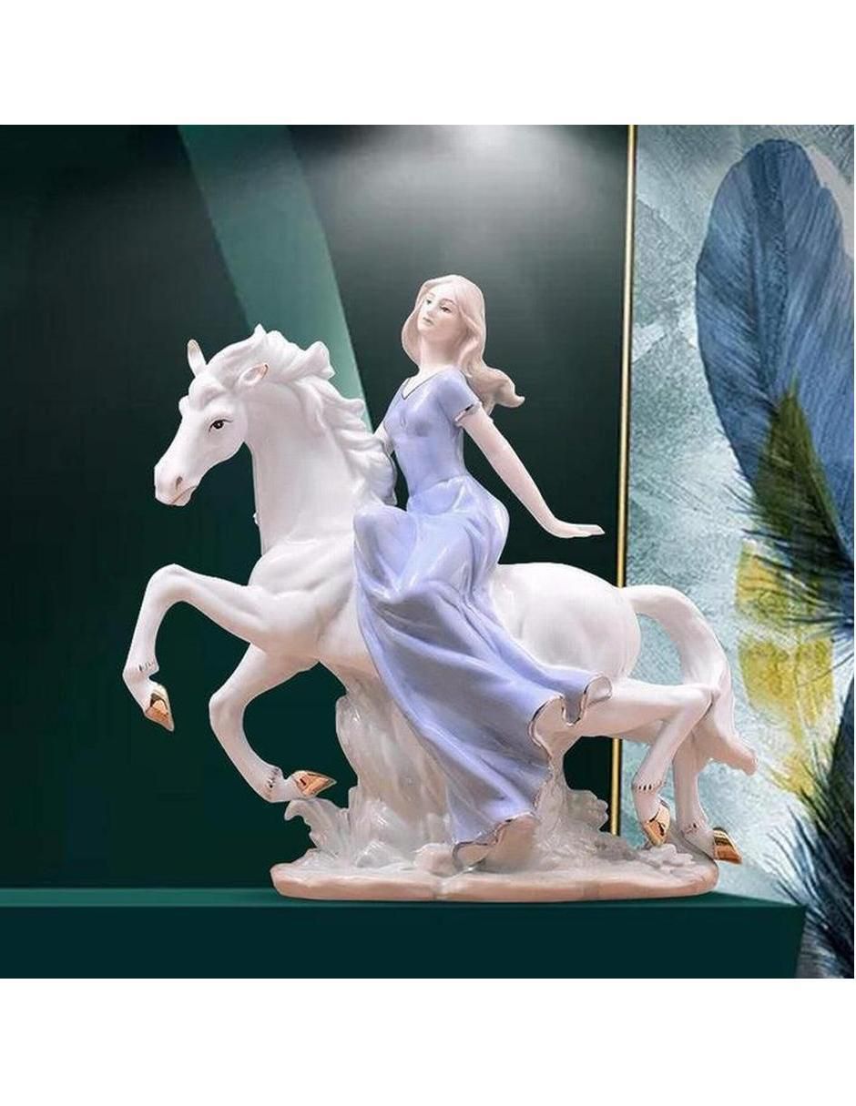 Figura de mujer Universal de porcelana 4