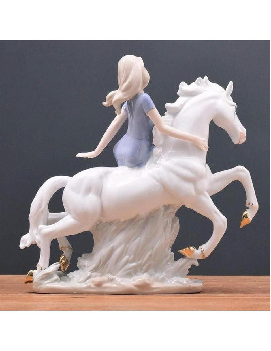 Figura de mujer Universal de porcelana 5