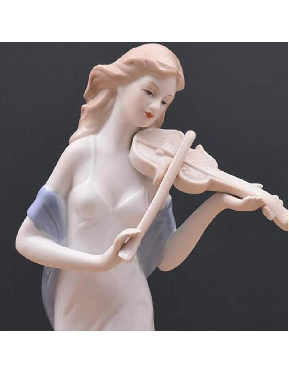 Figura de mujer Universal de porcelana 3